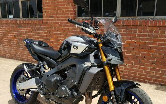 2025 Yamaha MT 09 SP