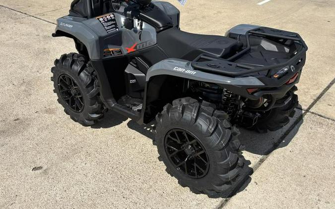2027 Can-Am® Outlander X mr 700