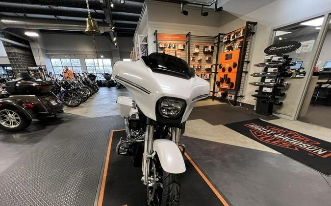 2024 Harley-Davidson® FLHX - Street Glide®