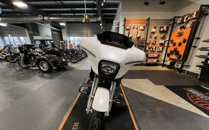 2024 Harley-Davidson® FLHX - Street Glide®