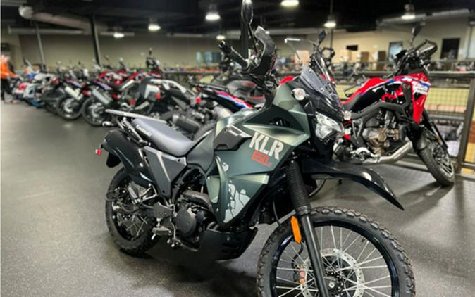 2025 Kawasaki KLR650 S Metallic Matte Old School Green ABS ABS