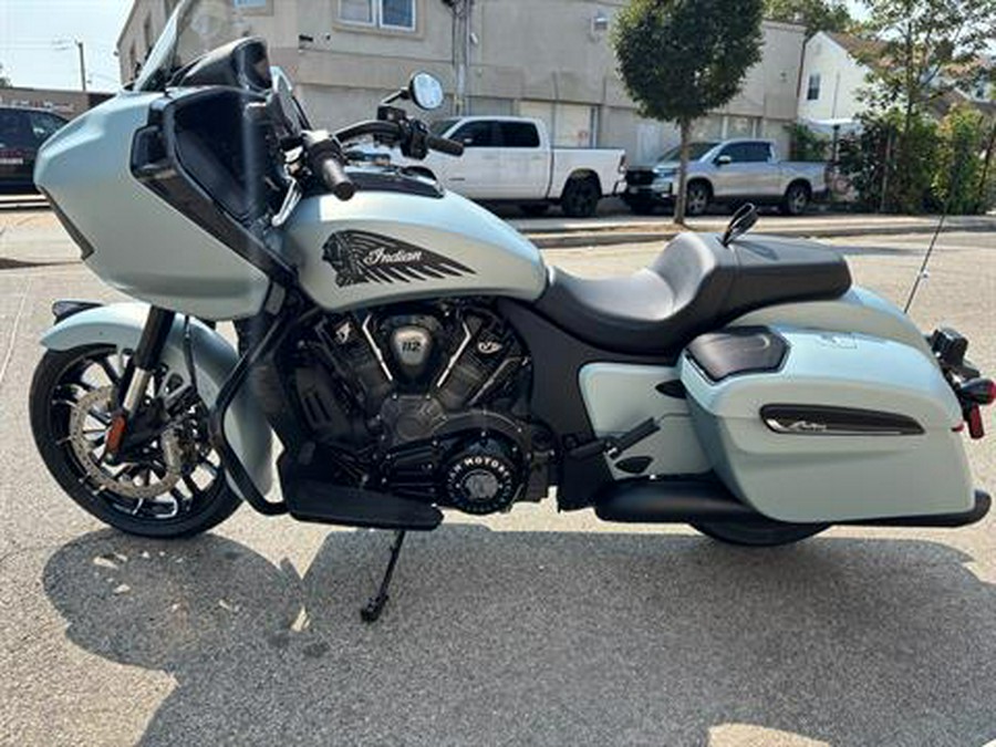 2025 Indian Motorcycle Challenger® Dark Horse® 112 with PowerBand Audio Package