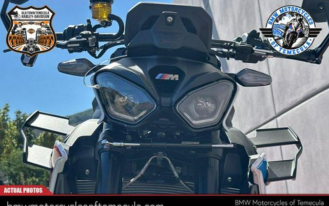 New 2025 BMW M 1000 R