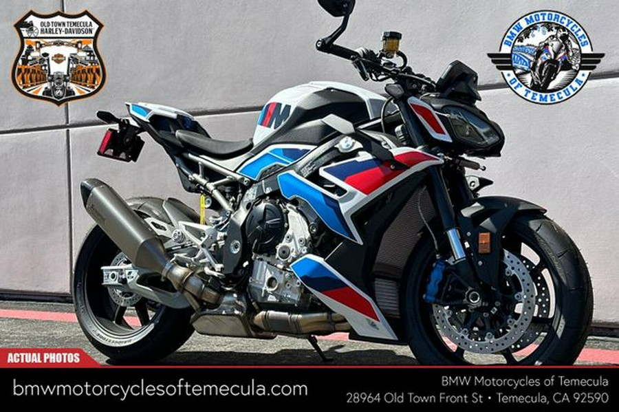 New 2025 BMW M 1000 R