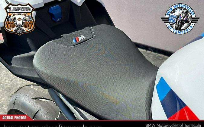 New 2025 BMW M 1000 R