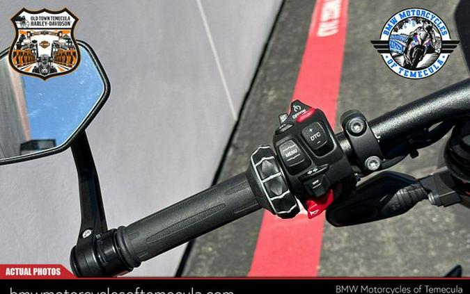 New 2025 BMW M 1000 R