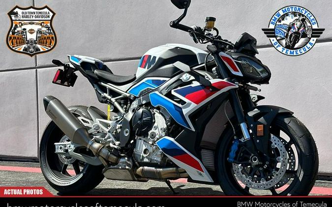 New 2025 BMW M 1000 R