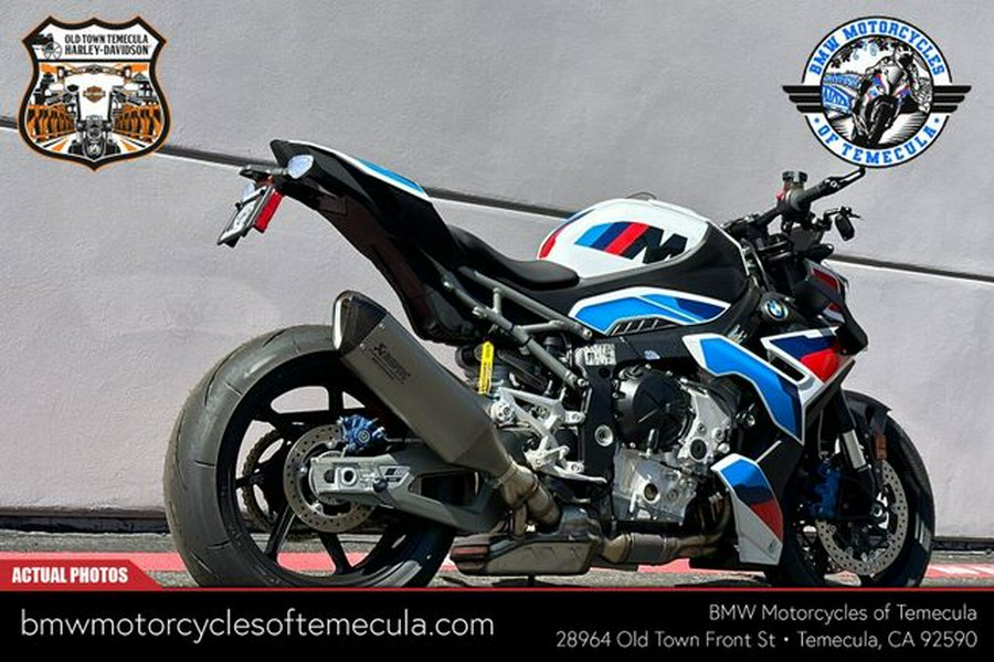 New 2025 BMW M 1000 R