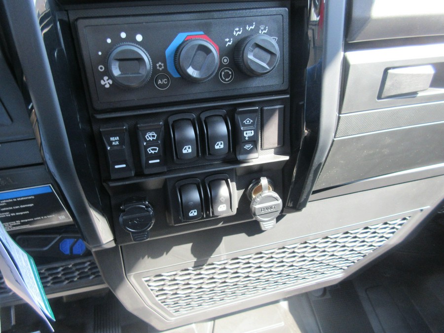 2027 POLARIS RANGER CREW XD 1500 NORTHSTAR ULTIMATE