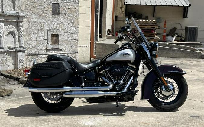 2021 Harley-Davidson® FLHCS - Heritage Classic 114