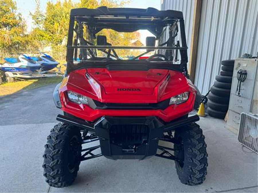 2023 Honda Pioneer 1000-5 Deluxe