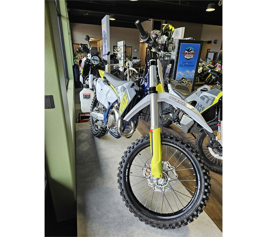 2024 Husqvarna Motorcycles FC 450