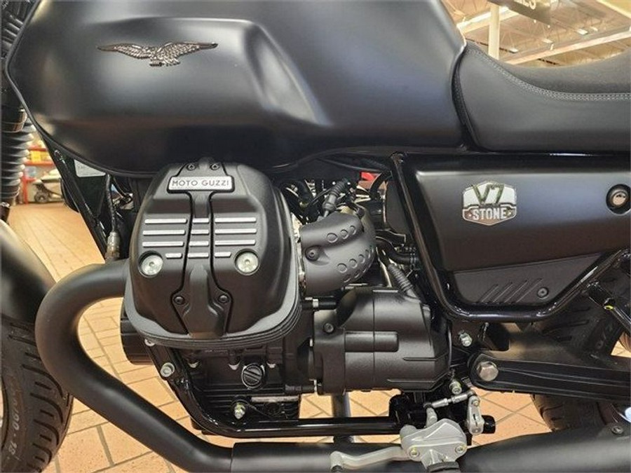 New 2023 Moto Guzzi V7 STONE DEMO