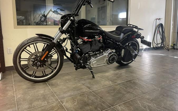 2018 Harley-Davidson® FXBRS - Softail® Breakout® 114