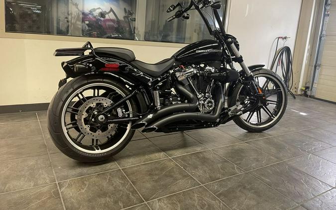 2018 Harley-Davidson® FXBRS - Softail® Breakout® 114