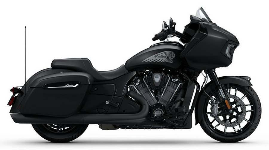 2025 Indian Challenger® Dark Horse®