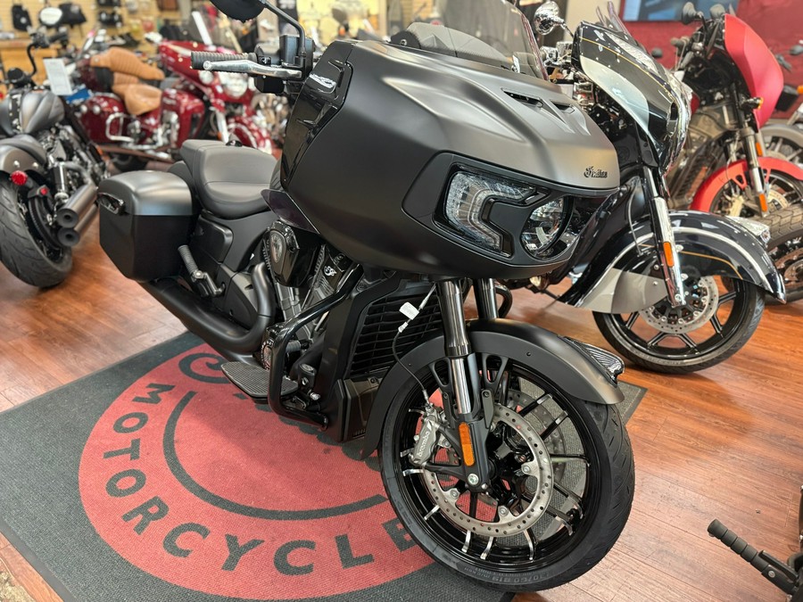 2025 Indian Challenger® Dark Horse®