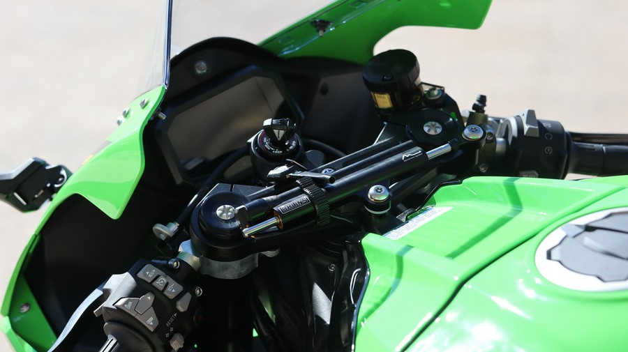 2025 KAWASAKI NINJA ZX10R