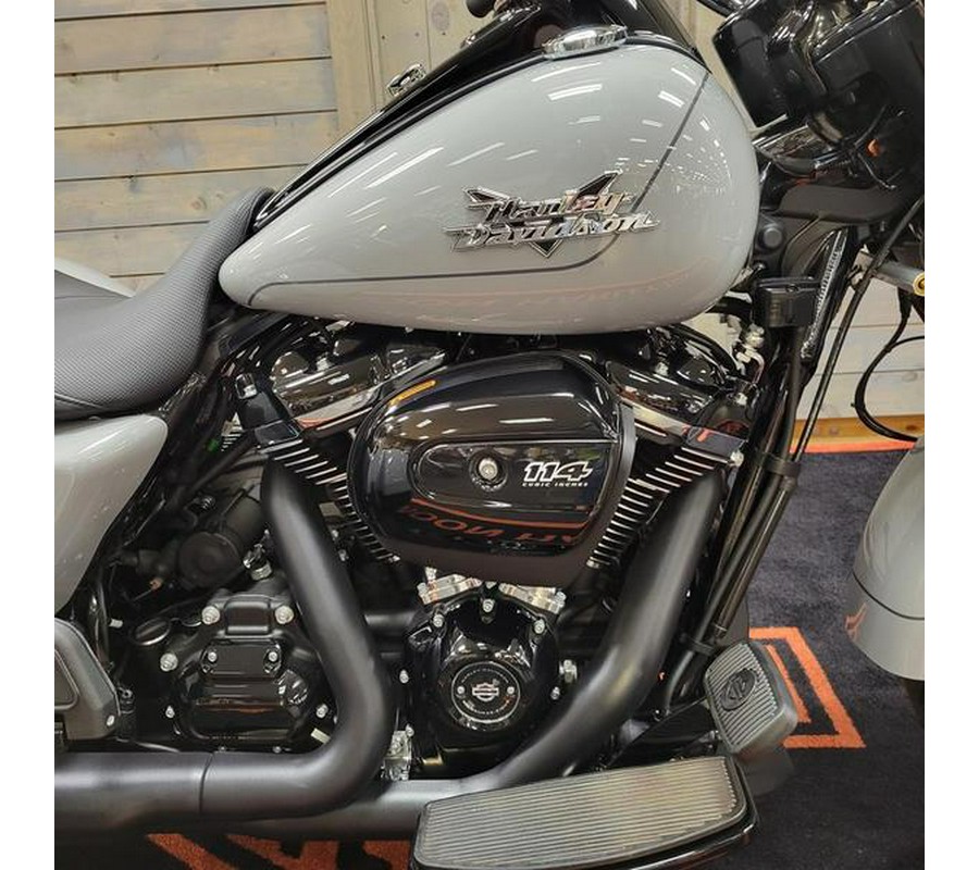 2024 Harley-Davidson® FLRT - Freewheeler®