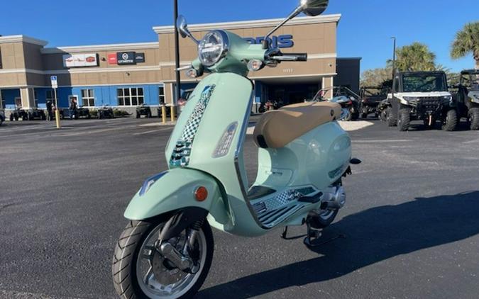2025 Vespa Primavera 50 Batik