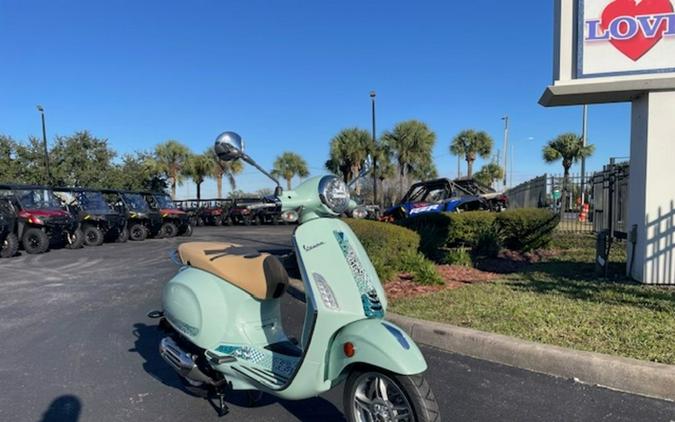 2025 Vespa Primavera 50 Batik