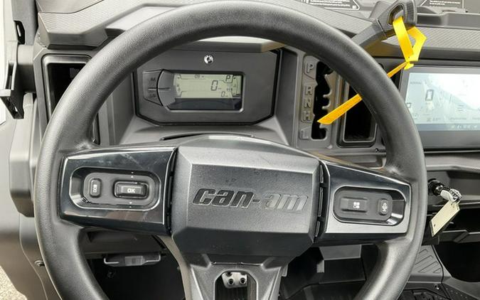 2026 Can-Am Defender XT HD11 With 10.25 In.Display