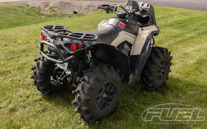 2022 Can-Am Renegade X Mr 1000 R Liquid Titanium & Magma Red