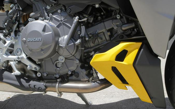 2026 Ducati Streetfighter V2 S
