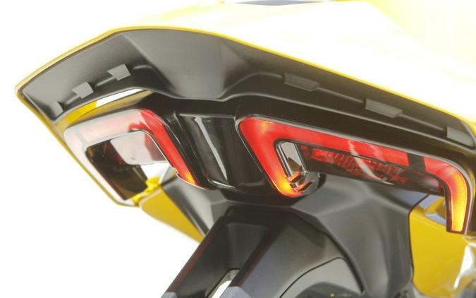 2026 Ducati Streetfighter V2 S