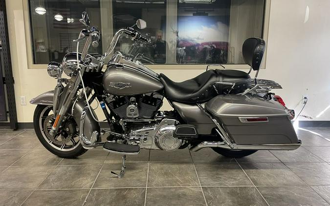 2016 Harley-Davidson® FLHR - Road King®