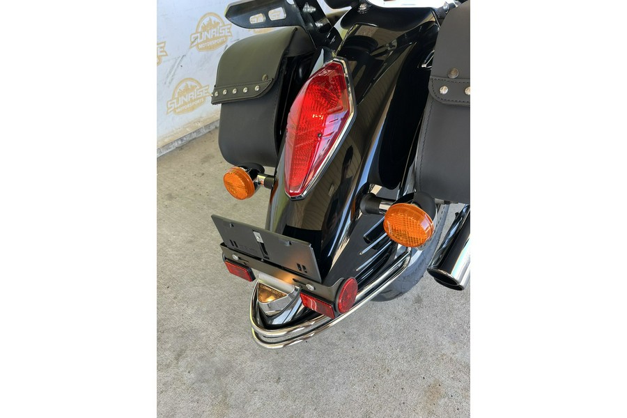 2002 Honda VTX 1800 Retro Cast