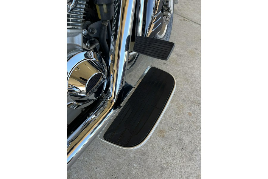 2002 Honda VTX 1800 Retro Cast