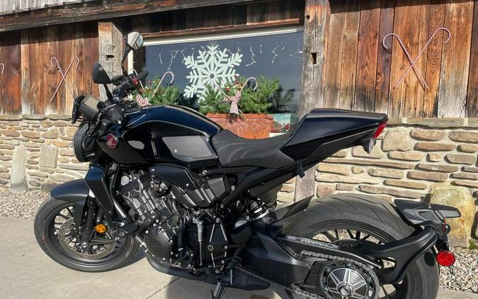 2024 Honda® CB1000R Black Edition