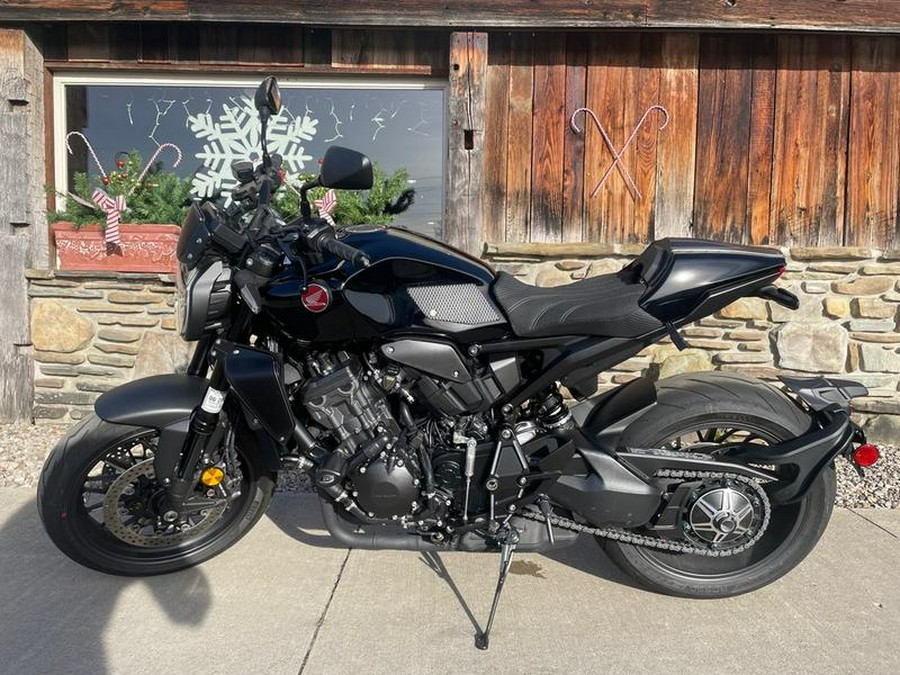 2024 Honda® CB1000R Black Edition