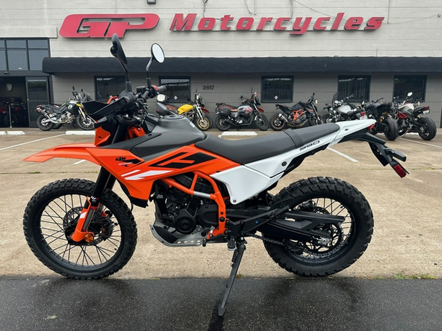 2026 KTM Enduro 390 R