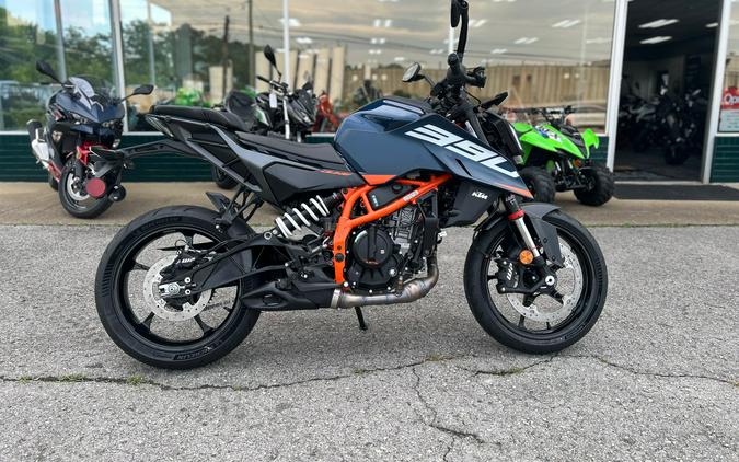 2026 390 DUKE - KTM