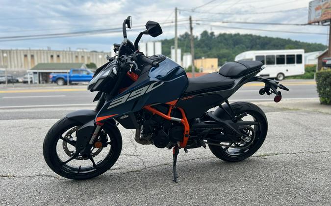 2026 390 DUKE - KTM