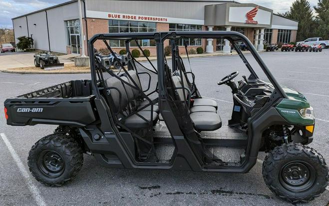 2023 Can-Am® Defender MAX HD7