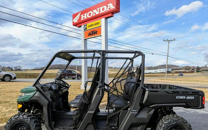 2023 Can-Am® Defender MAX HD7