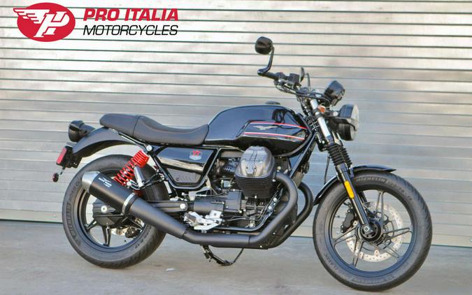 2023 Moto Guzzi V7 Stone Special Edition First Look