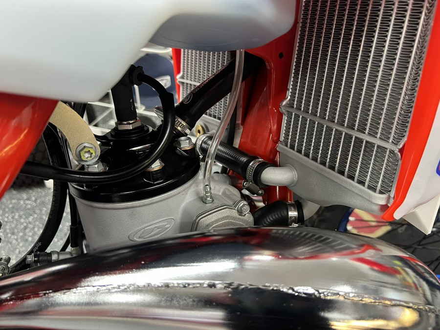 2025 Beta Motorcycles 300 RX