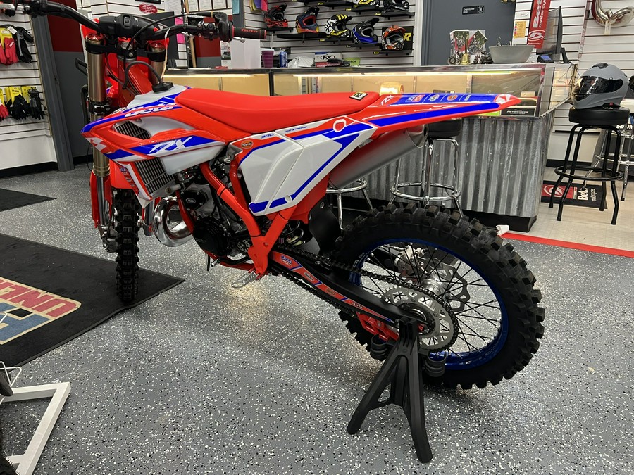 2025 Beta Motorcycles 300 RX