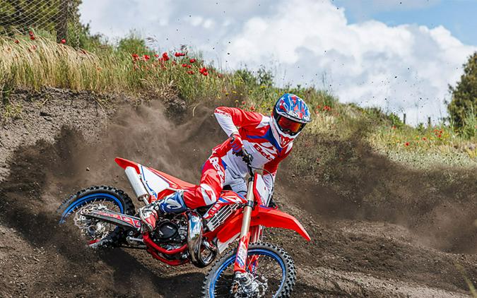 2025 Beta Motorcycles 300 RX