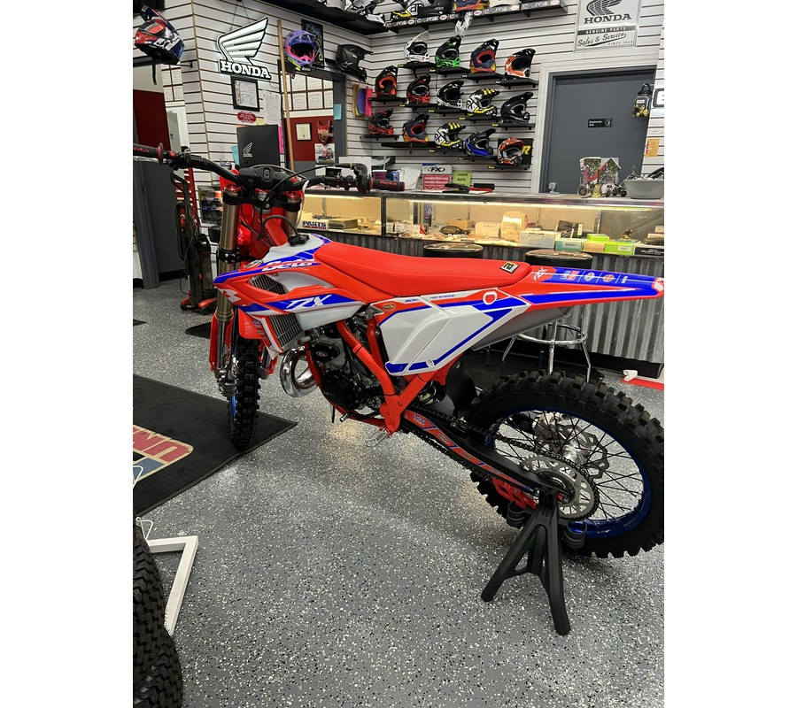 2025 Beta Motorcycles 300 RX