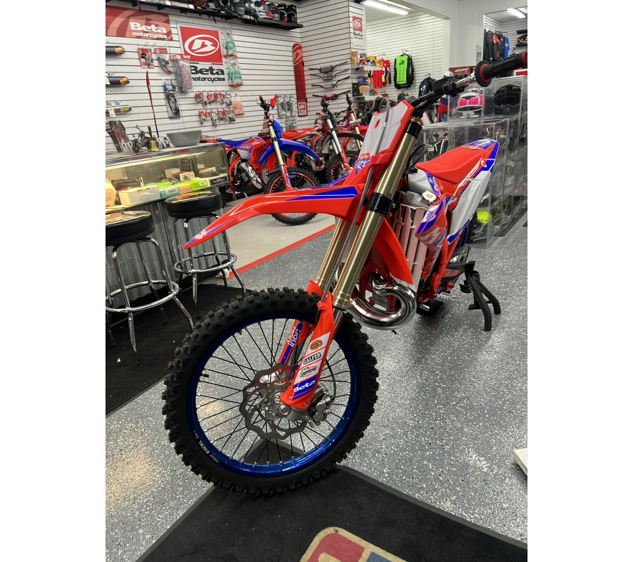 2025 Beta Motorcycles 300 RX