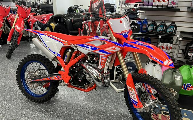 2025 Beta Motorcycles 300 RX