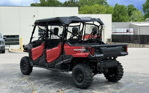 2025 Honda® Pioneer 1000-6 Deluxe Crew