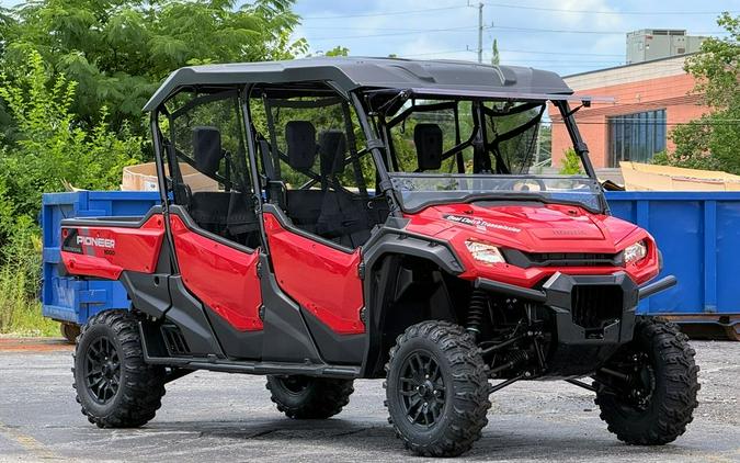 2025 Honda® Pioneer 1000-6 Deluxe Crew