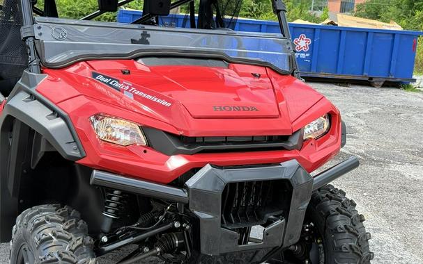 2025 Honda® Pioneer 1000-6 Deluxe Crew