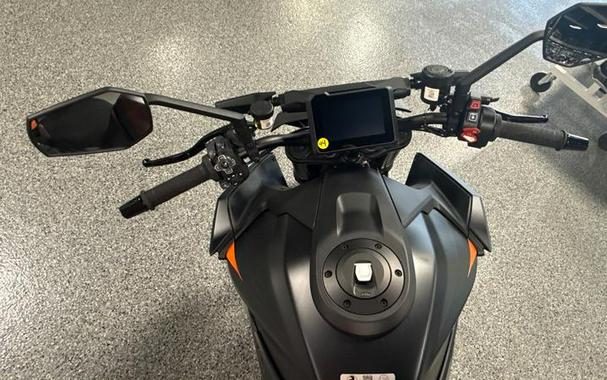 2026 KTM 1390 Super Duke R EVO